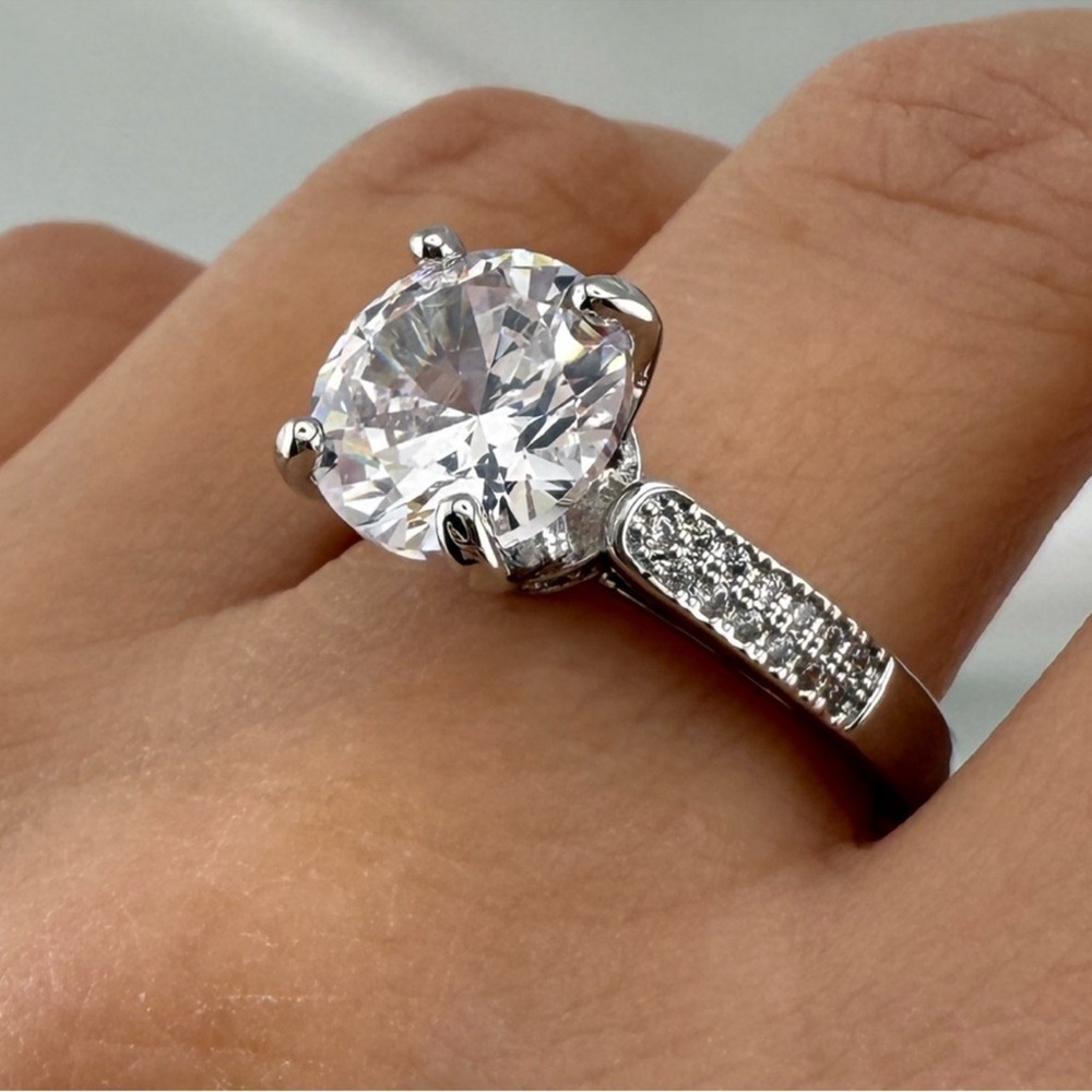Engagement bridal wedding Silver color Ring with Clear Stone